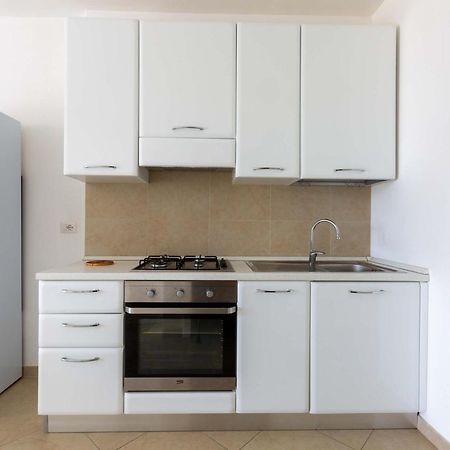 Trilo Damiani by BarbarHouse Apartment Lido Marini Bagian luar foto